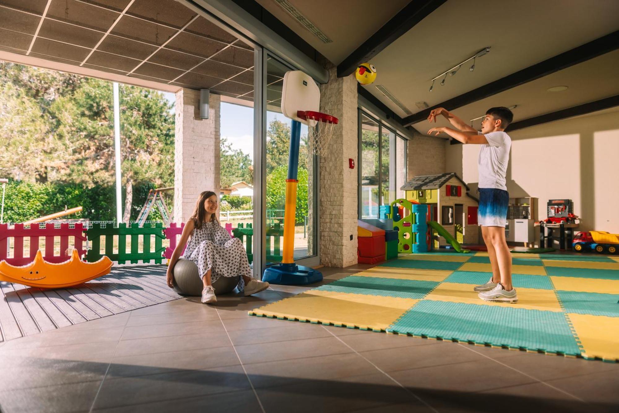Maistra Camping Porto Sole Pitches Vrsar Exterior photo